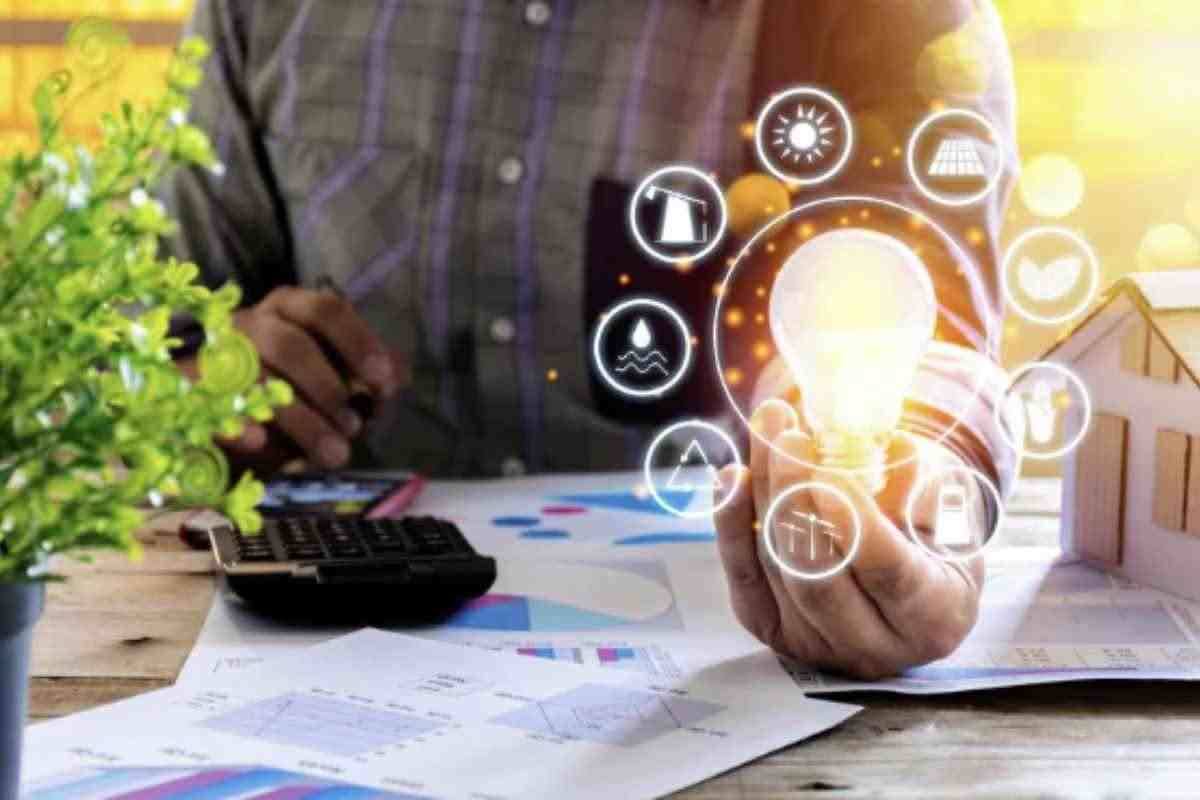 Anche se il risparmio energetico spinge molti a scegliere il lavaggio nelle ore notturne, è bene valutare alcuni aspetti pratici.